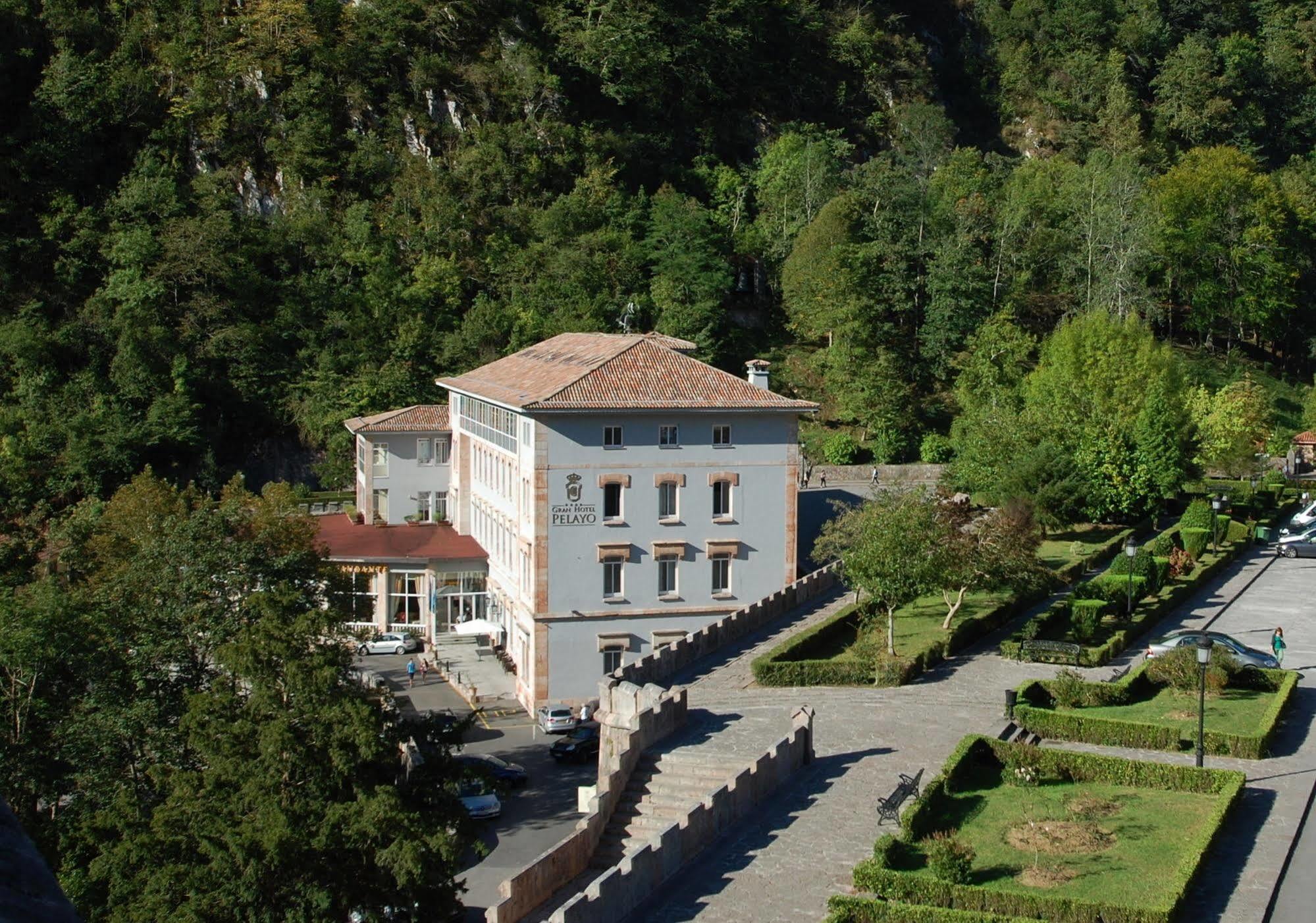 Arcea Gran Hotel Pelayo Covadonga Ngoại thất bức ảnh